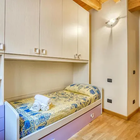 Apartment 2 Bedroom Amazing In