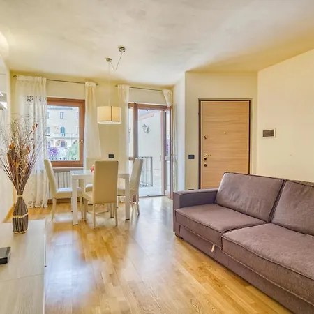 Apartment 2 Bedroom Amazing In