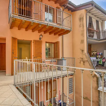 Apartment 2 Bedroom Amazing In *