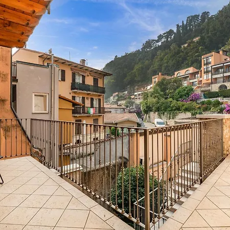 Appartement 2 Bedroom Amazing In *